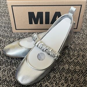 MIA Silver Metallic Flats